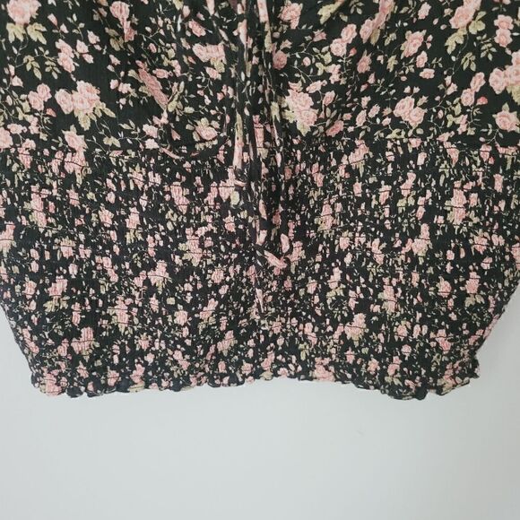 New American Eagle Floral Smocked Ruffle Sleeve Blouse Size Medium NWT - Picture 6 of 8
